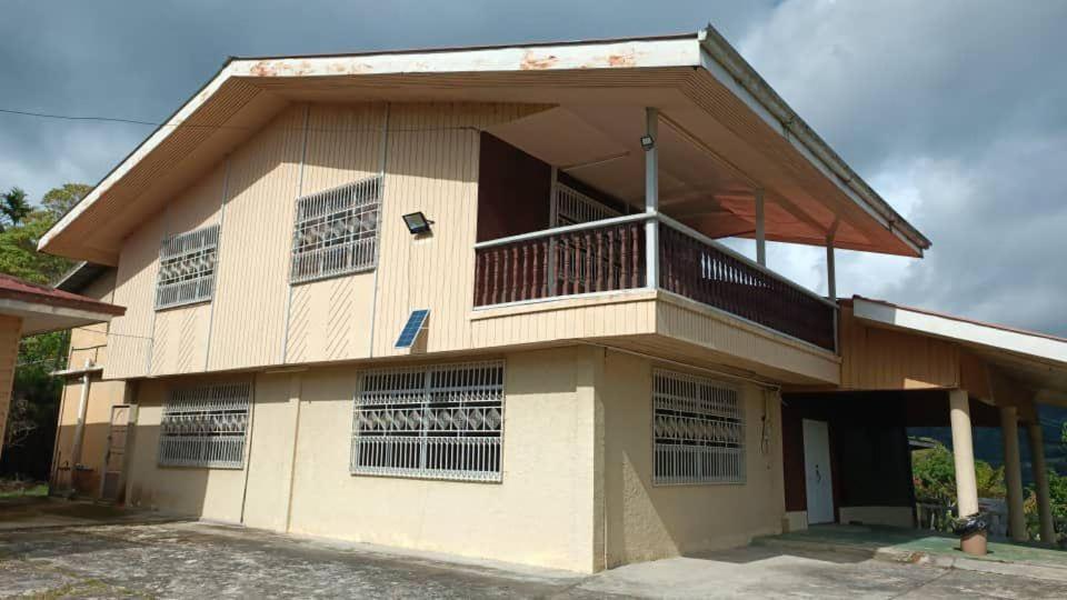 Kimin's Kinabalu Retreat Holiday home *